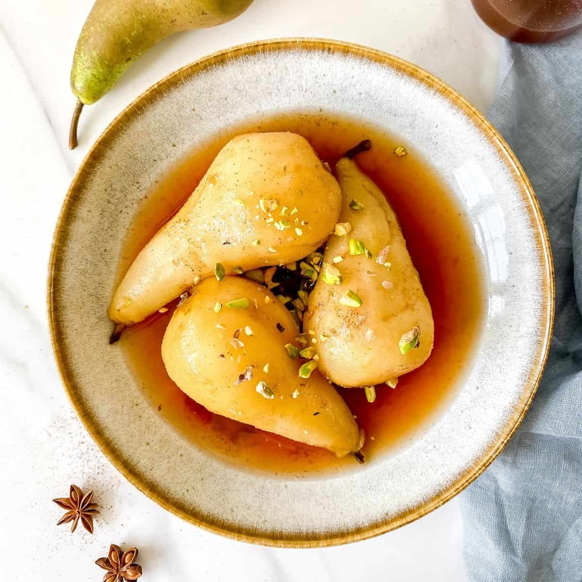 Spiced Poached Pears (sweetened with apple juice)