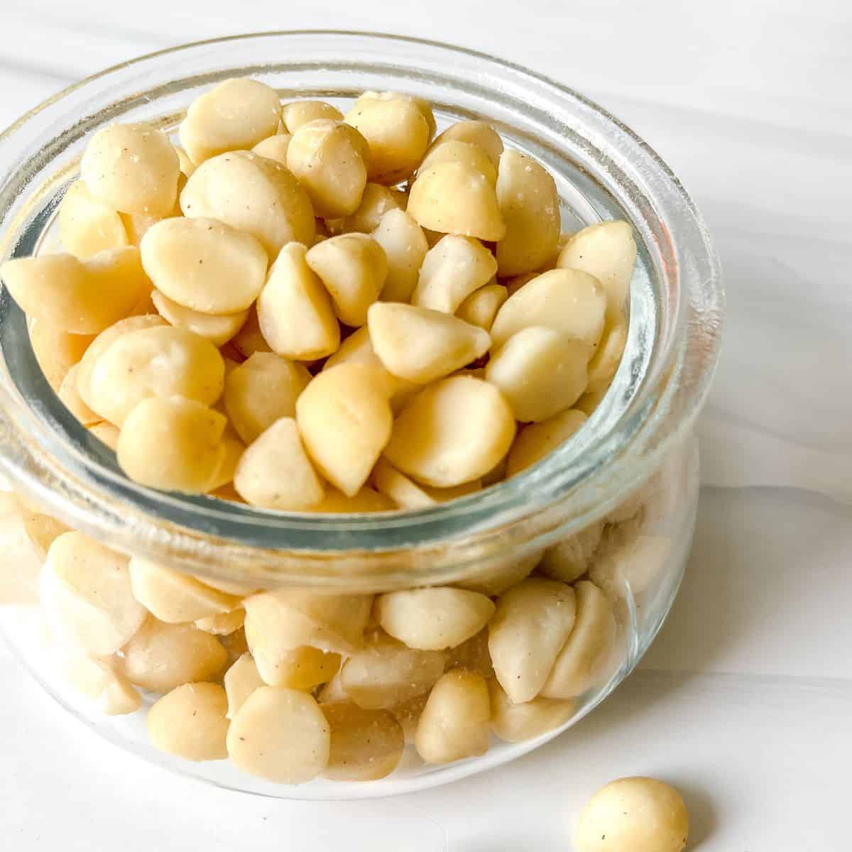 What Do Macadamia Nuts Taste Like? (With Recipes) Through The Fibro Fog